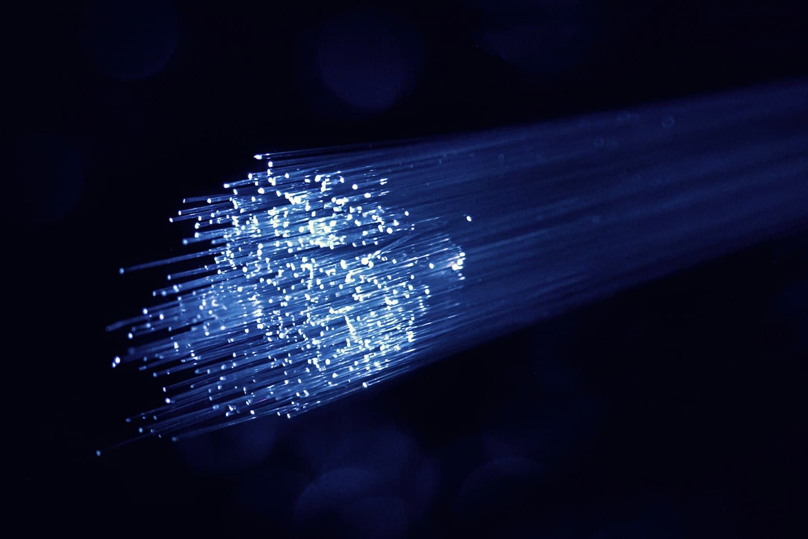 Faisceau de fibres optiques éclairées